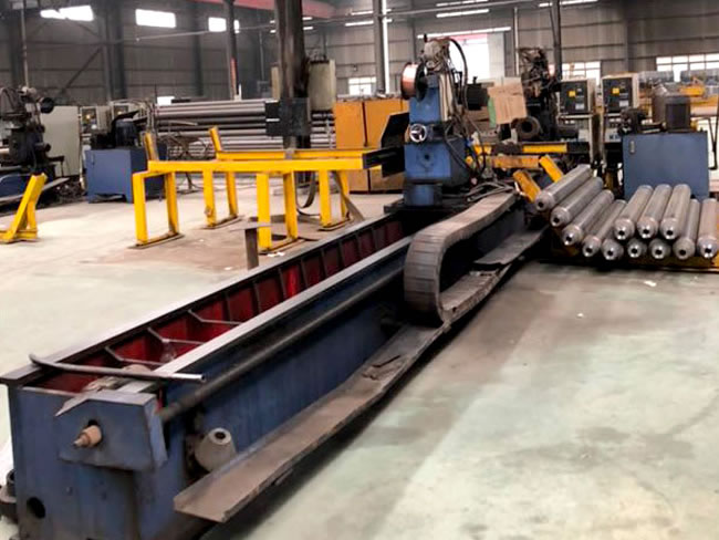 来宾网架自动焊设备